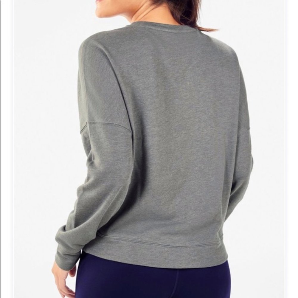 NWT Fabletics STACEY PULLOVER - Picture 3 of 6